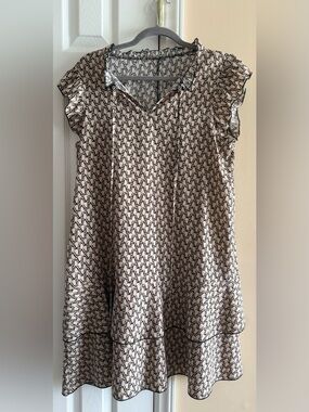 SHEIN Beige and Black Dress